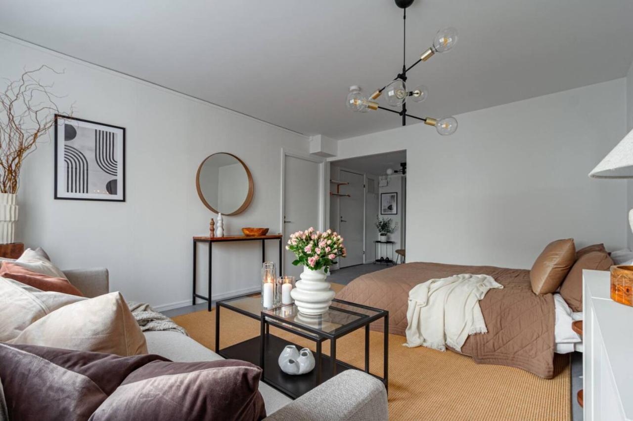 Simple Studio In Trendy Soedermalm - Construction Work สต็อกโฮล์ม ภายนอก รูปภาพ